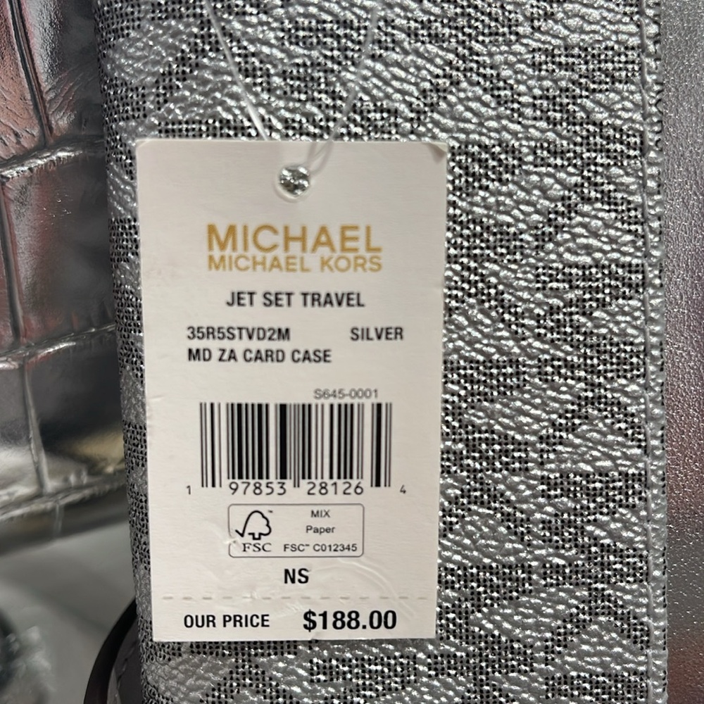 Michael Kors Women Medium Logo Zip Around Card Case Coin Pouch Wallet Silver
NWT - Picture 4 of 16